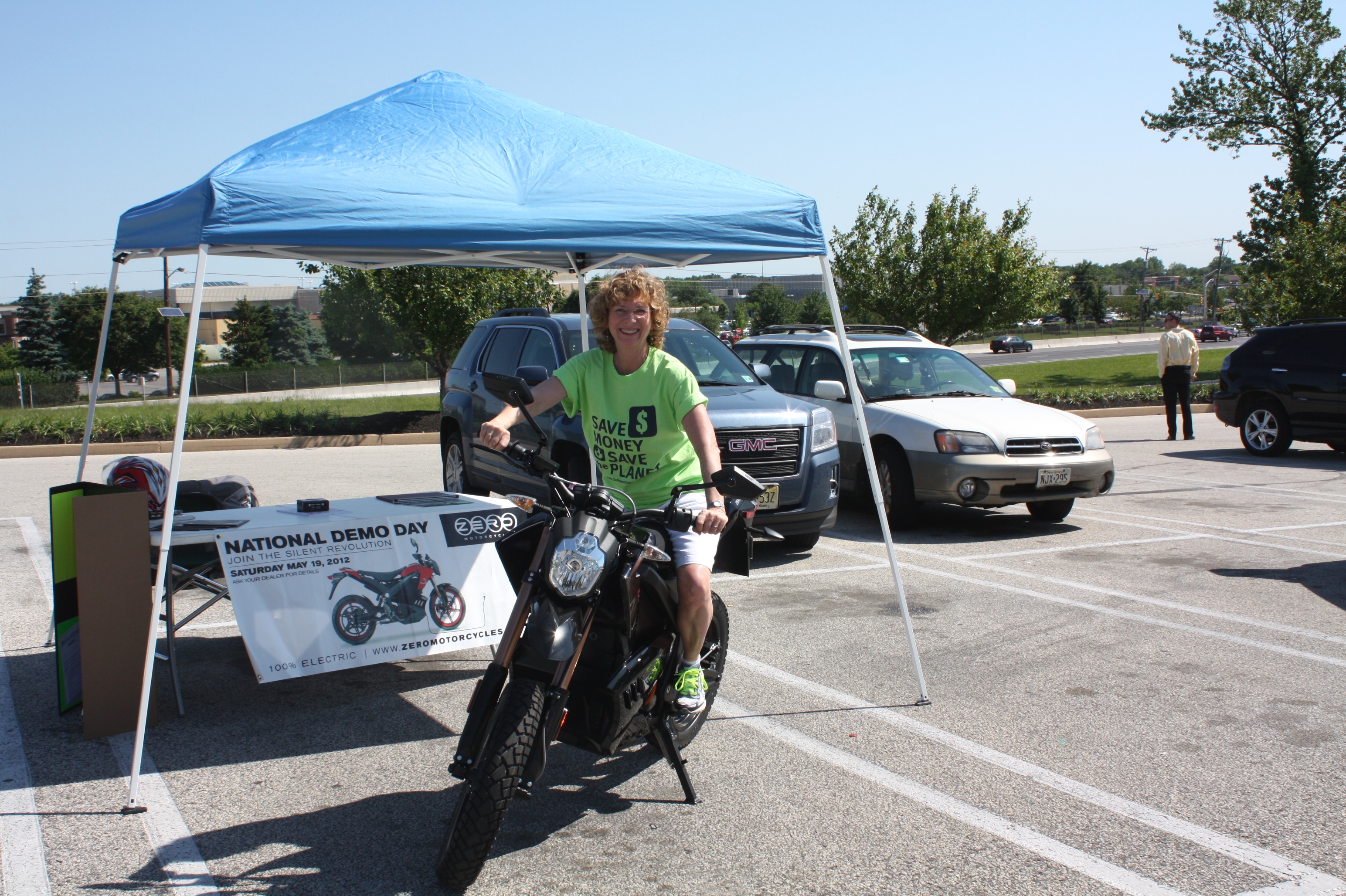 Fuel-efficient car show 1